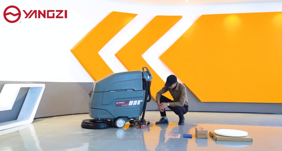 手推式洗地機用于商業清潔的優點