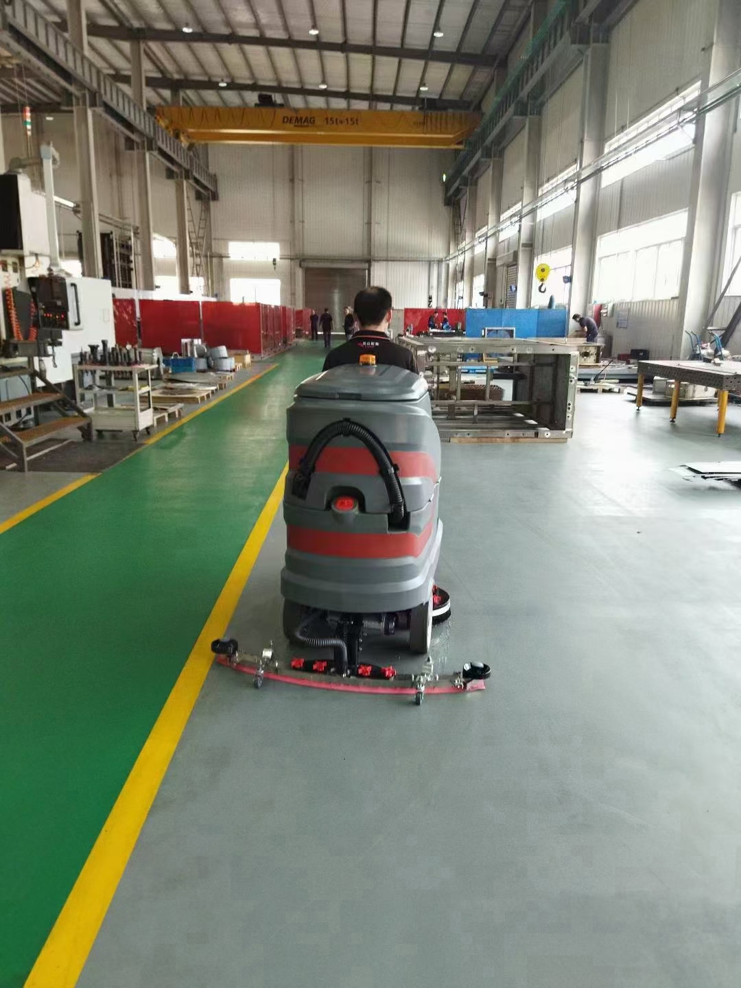 工廠洗地機環氧地坪好嗎